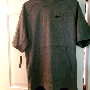 Mens hooded short sleeve shirt